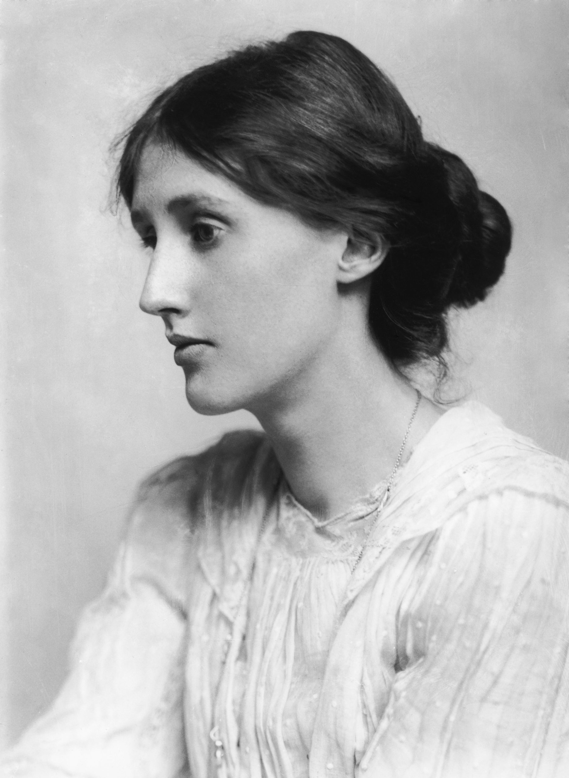 Virginia Woolf Biography